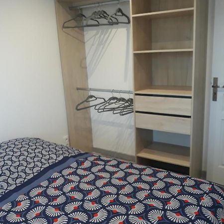 T2 Courte Duree Apartment Jonage Bagian luar foto
