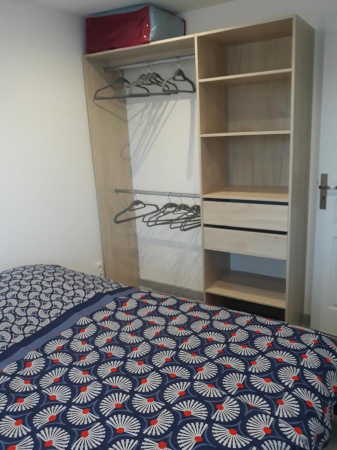 T2 Courte Duree Apartment Jonage Bagian luar foto